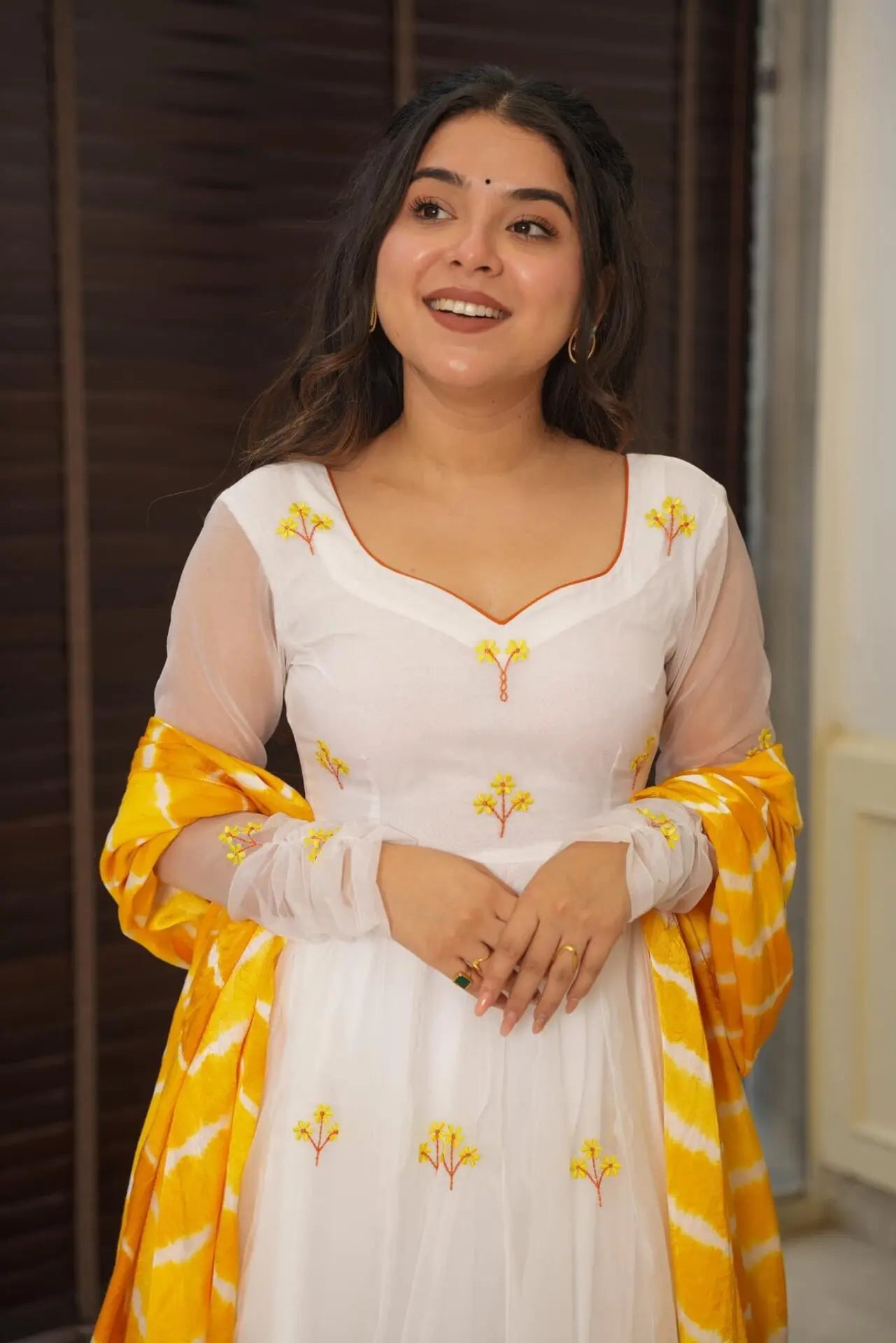 Kaveri White Premium Quality Suit Set