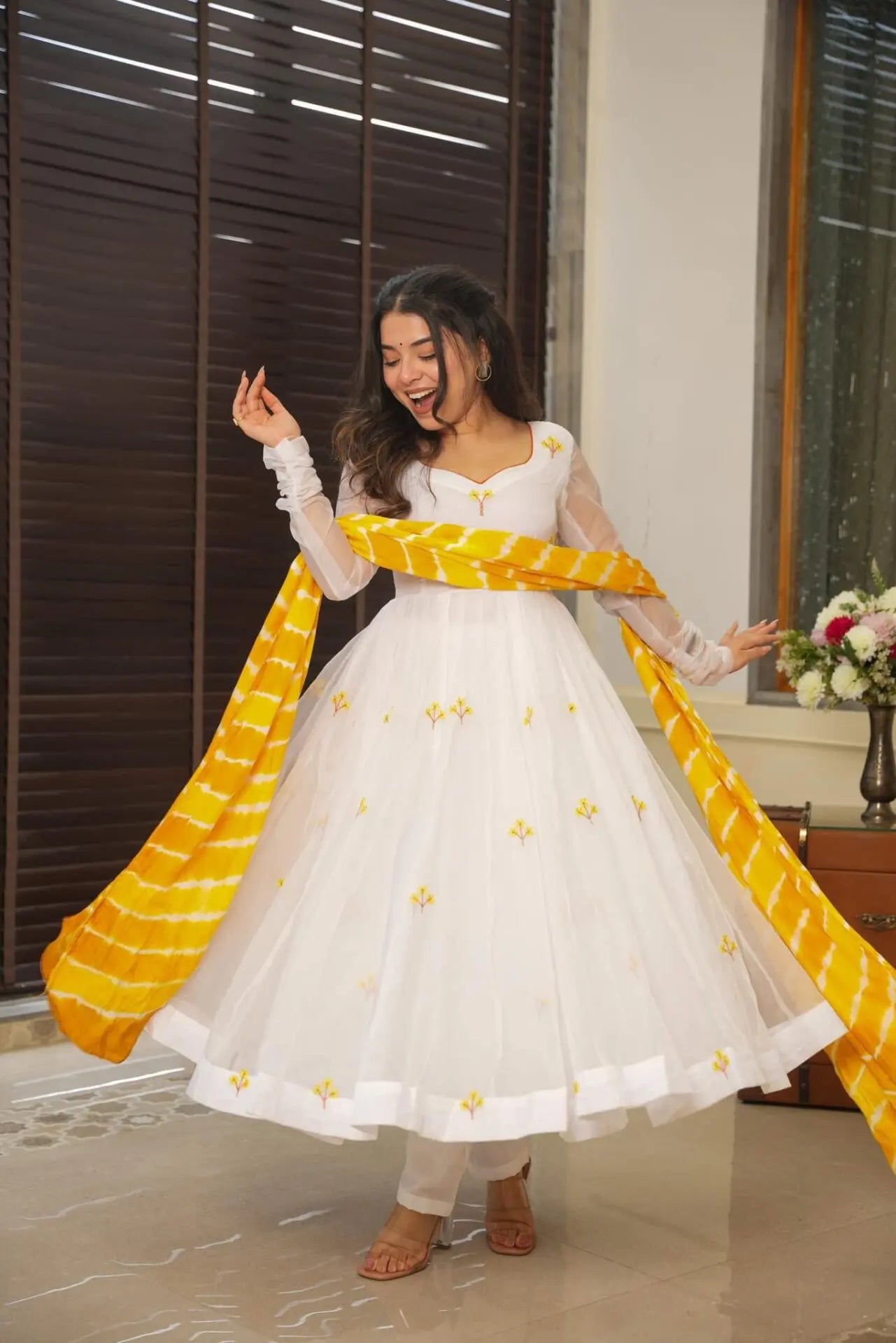 Kaveri White Premium Quality Suit Set
