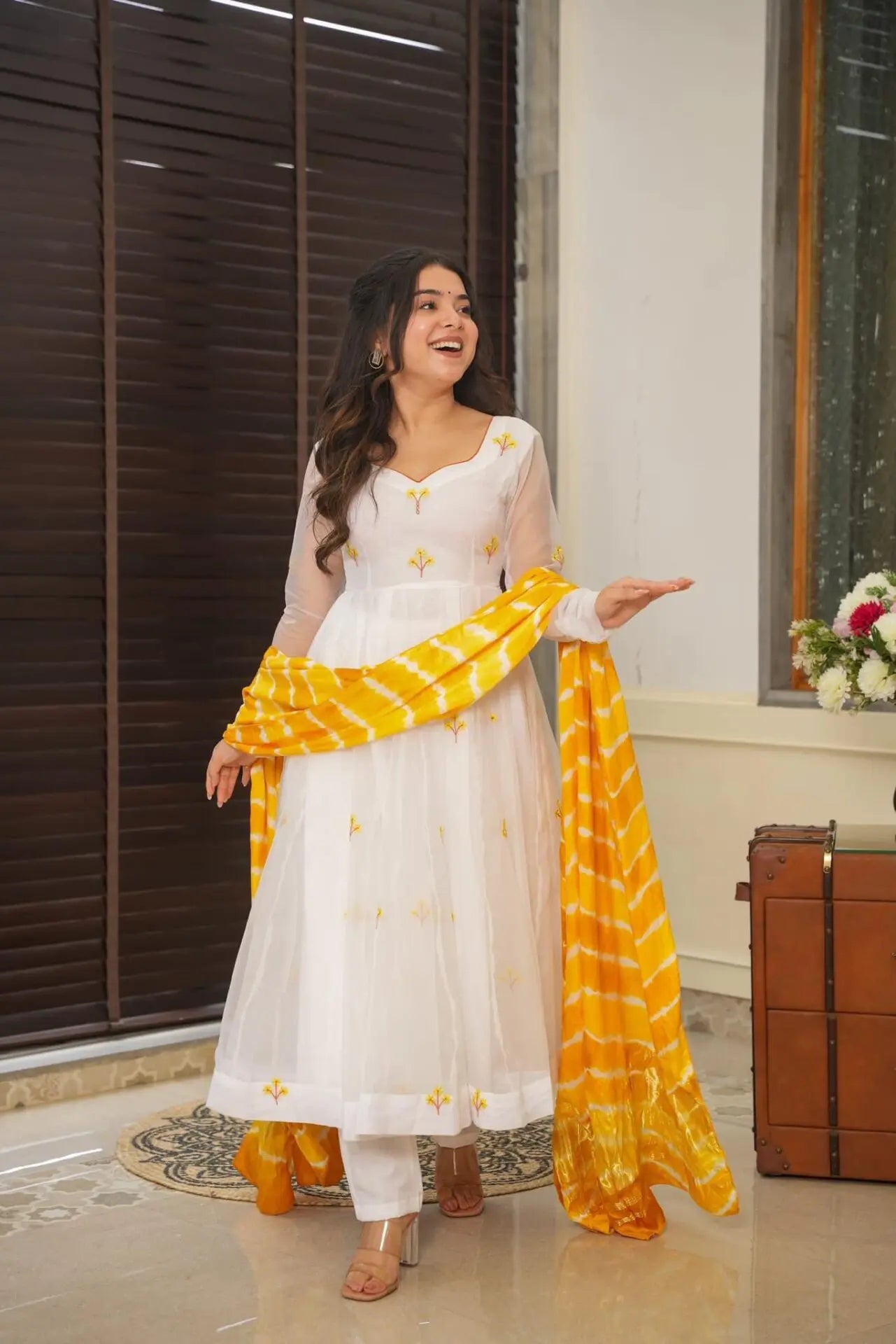 Kaveri White Premium Quality Suit Set
