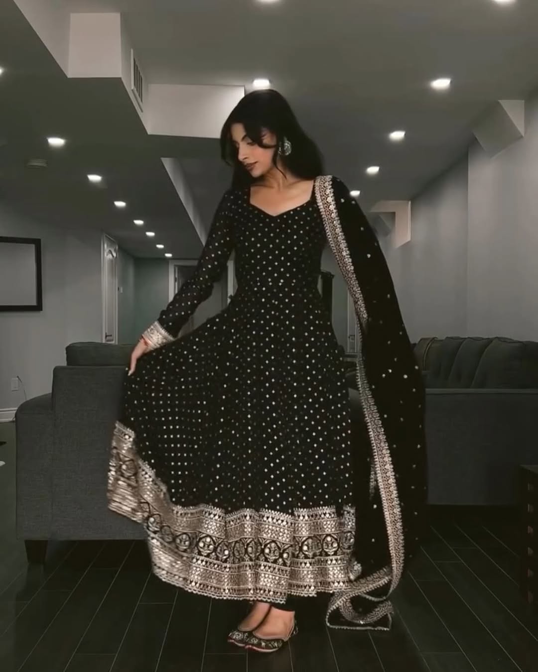 Aarvi Royal Black Black Anarkali Set