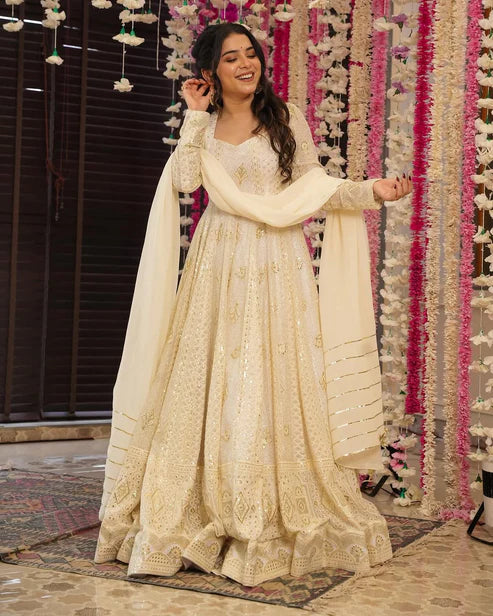 Mehrvi Heavy Embroidered beautiful Maxi Set