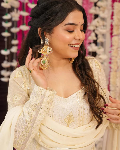 Mehrvi Heavy Embroidered beautiful Maxi Set