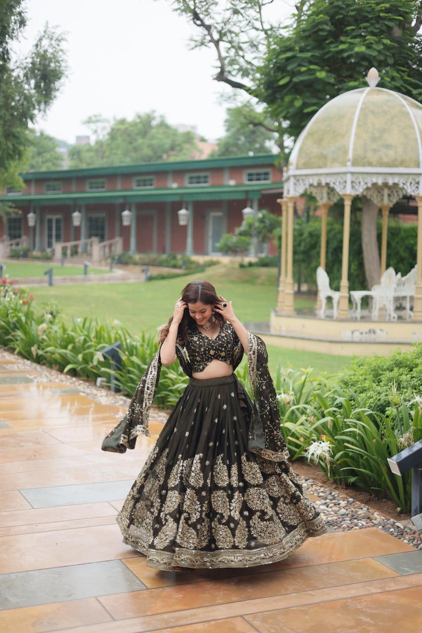 Jankhi Radiant Traditions Premium Lehenga Choli