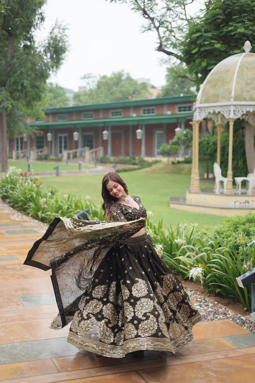 Jankhi Radiant Traditions Premium Lehenga Choli