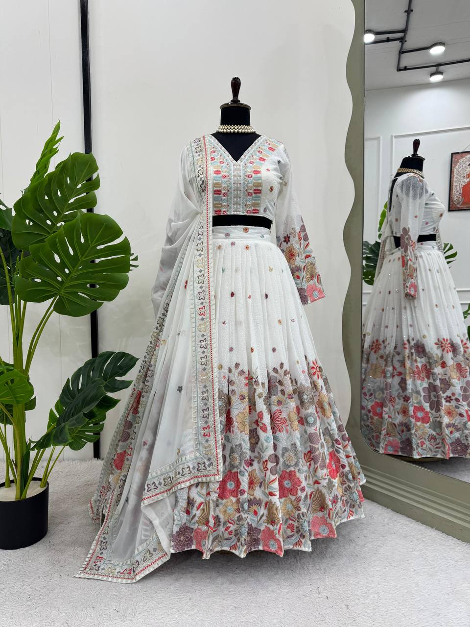 Sagnika pure Foux Georgette lehenga choli set