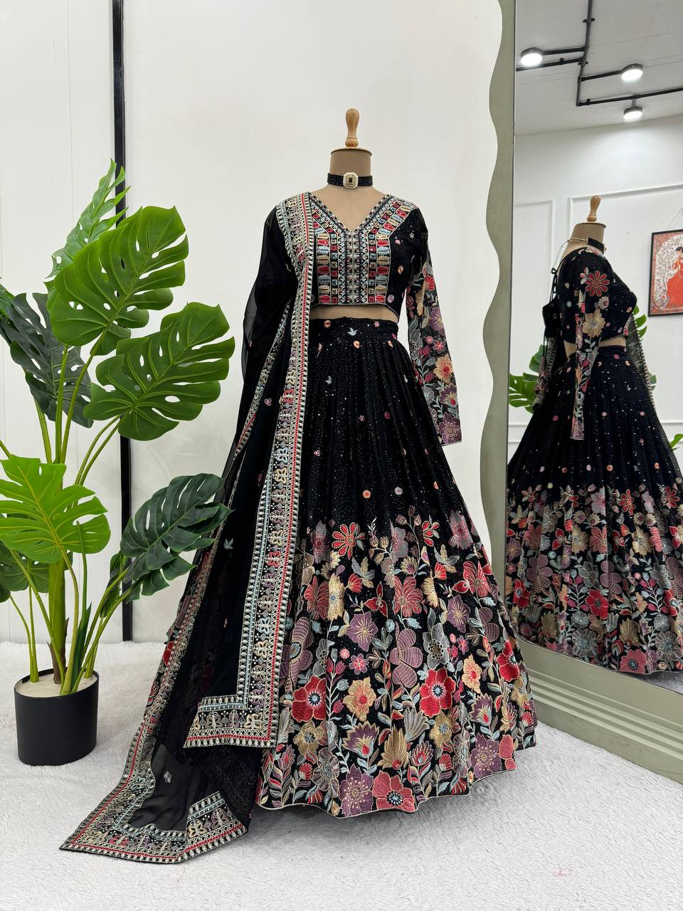 Sagnika pure Foux Georgette lehenga choli set