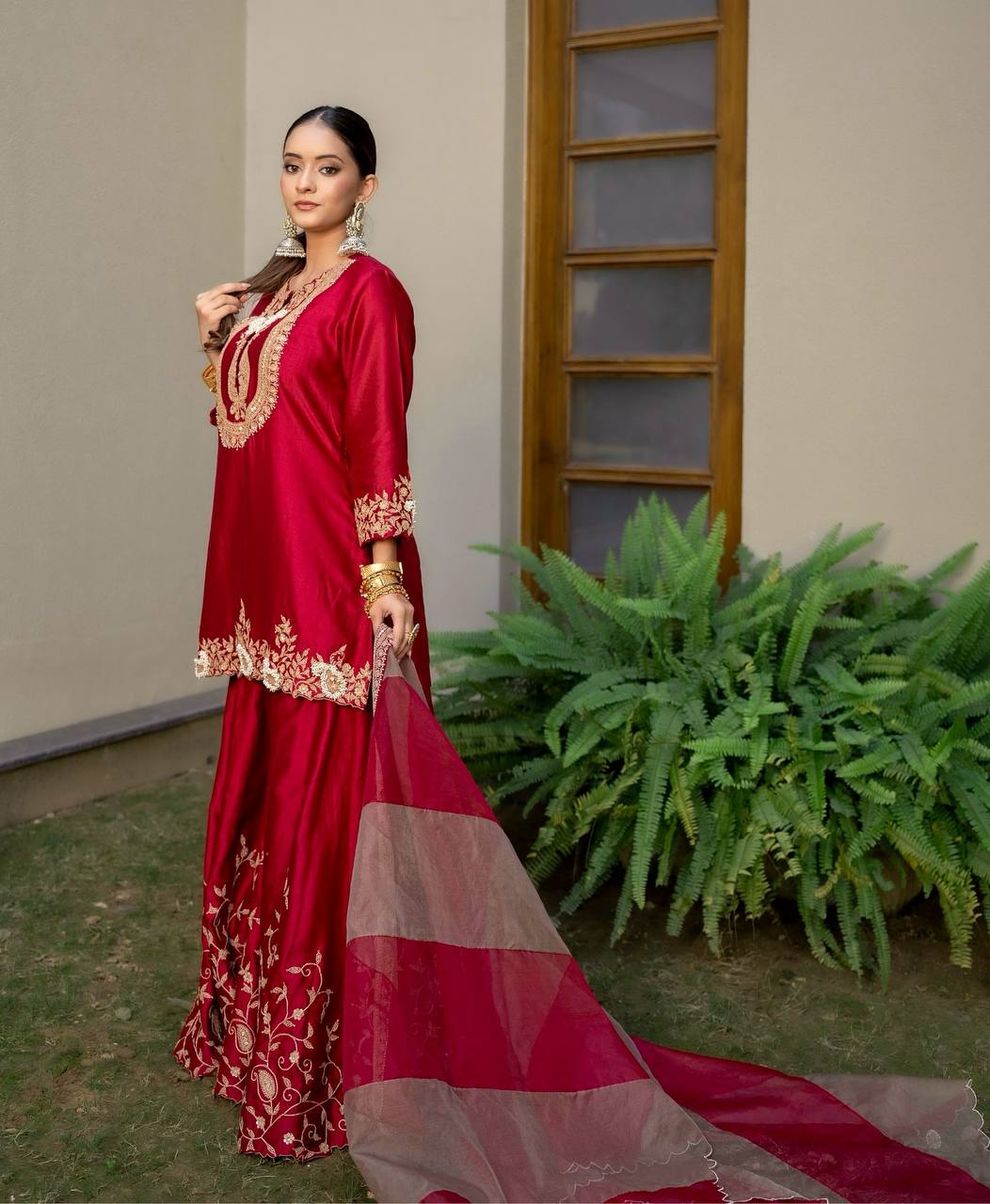 Zariyaa Embroidered Gharara Set