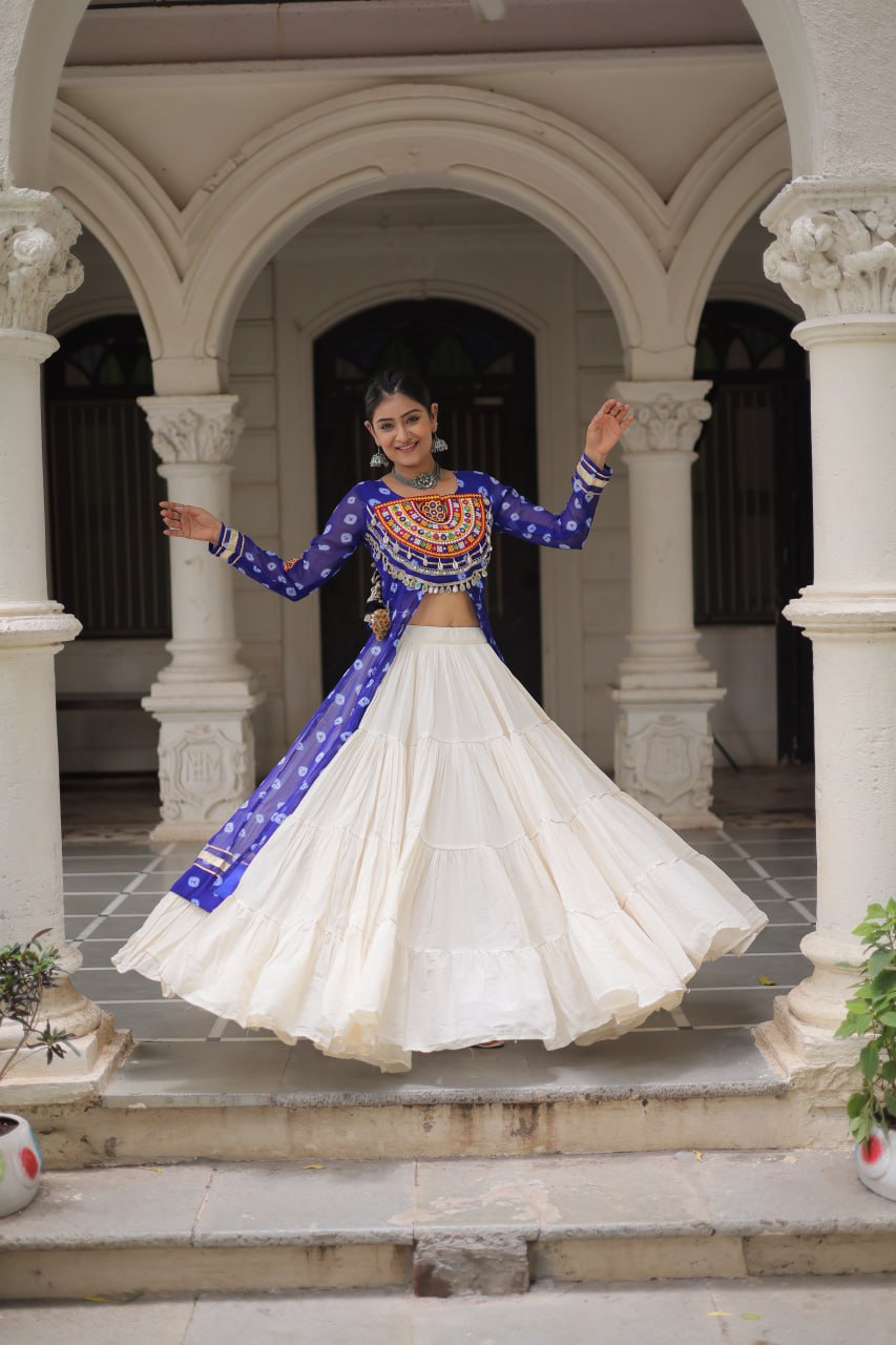 Reewa Bandhani kutchi patchework Lehenga