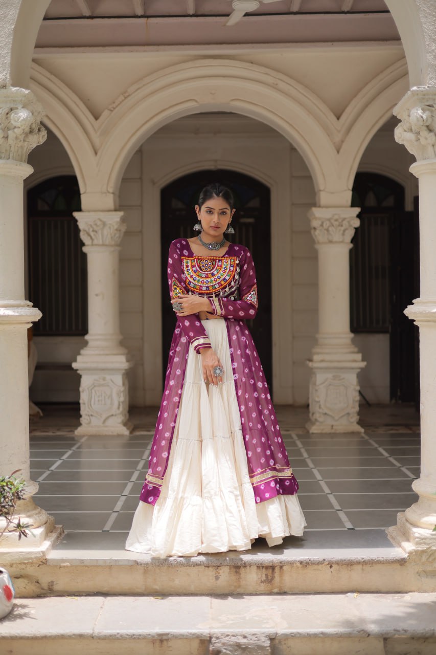 Reewa Bandhani kutchi patchework Lehenga