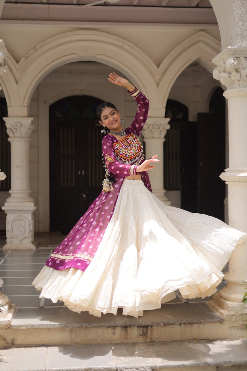 Reewa Bandhani kutchi patchework Lehenga