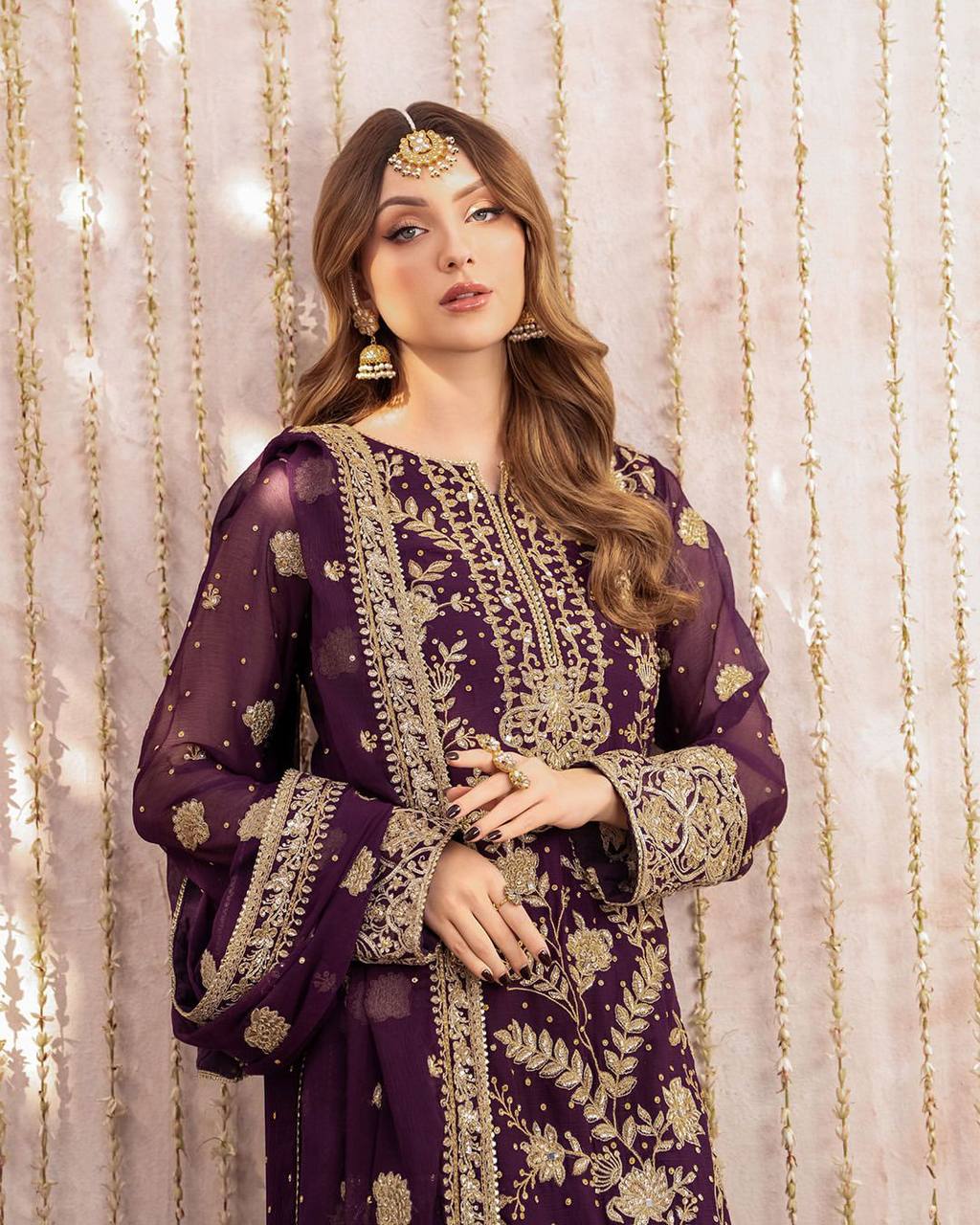 Noor-E-Zar Graceful Royal plum Embroidery Suit