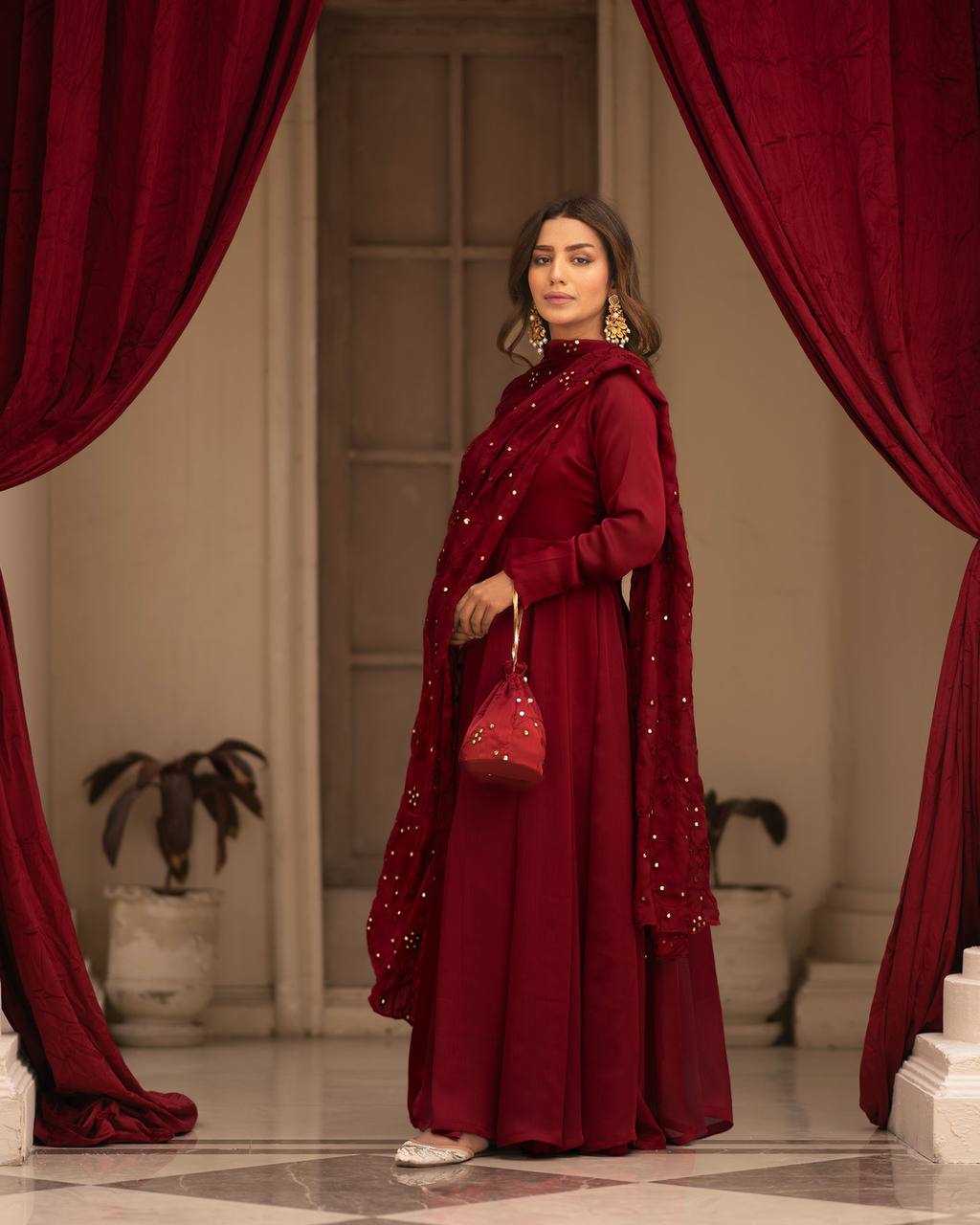 JIYA PREMIUM READYMADE BLACK & RED SUIT SET