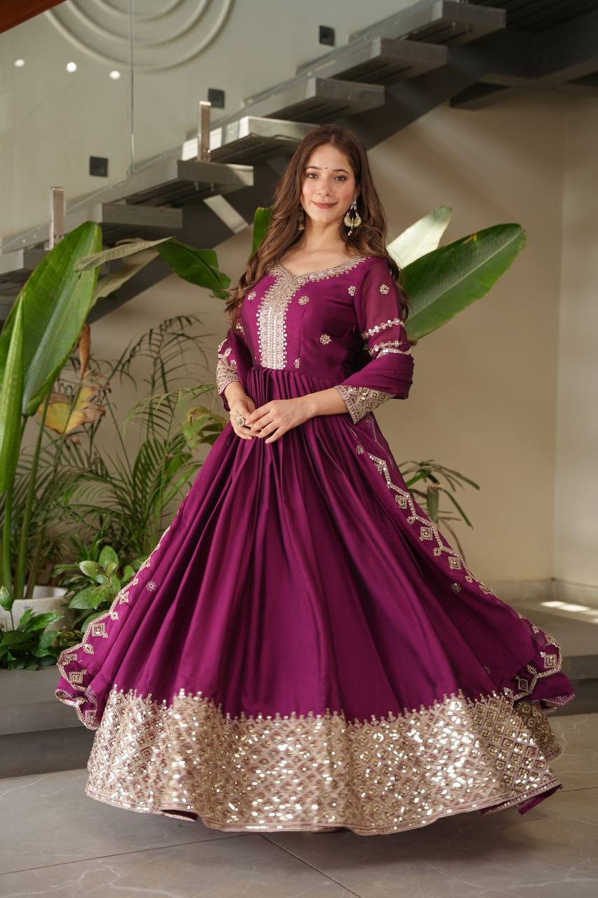 Zara’s Noha Crush Silk Designer Gown