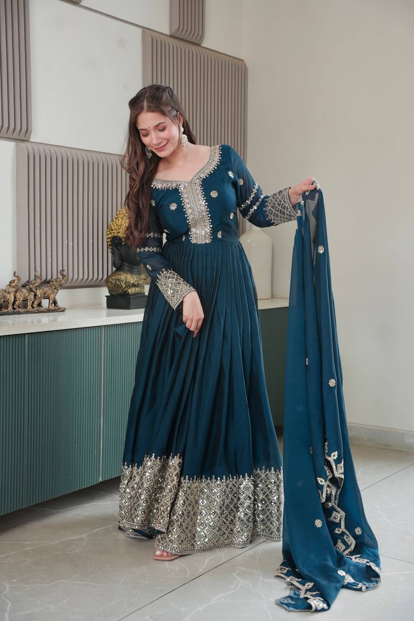 Zara’s Noha Crush Silk Designer Gown