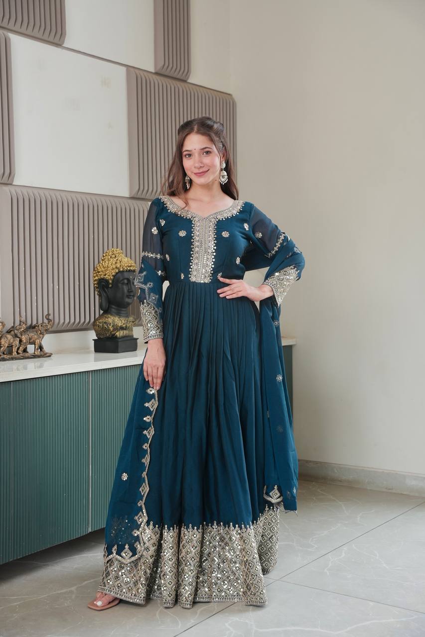 Zara’s Noha Crush Silk Designer Gown