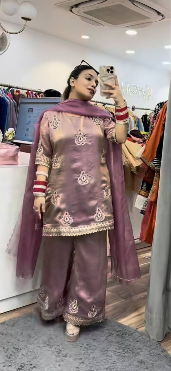 Hiva Golden Touch Designer Partywear Suit Set