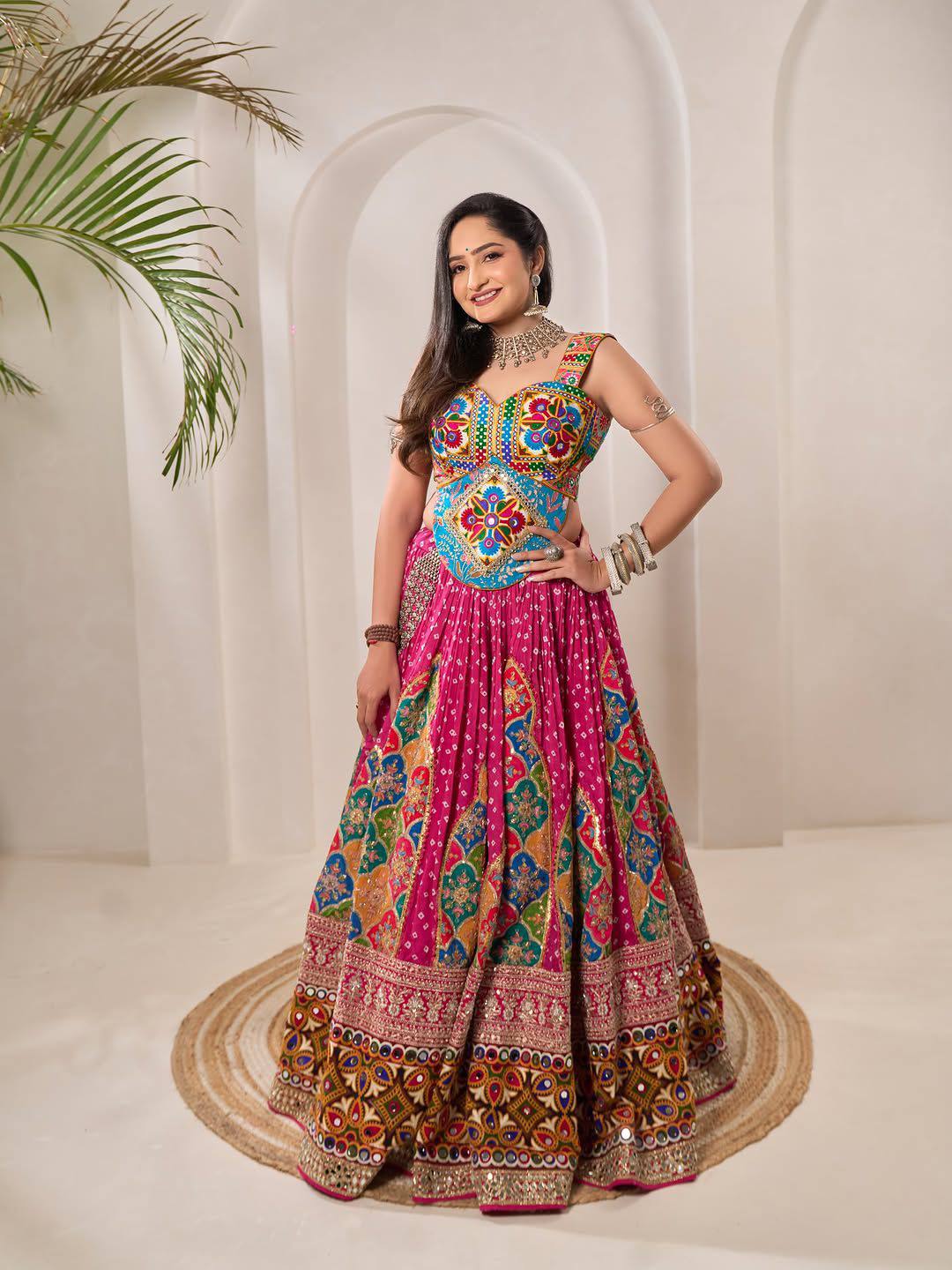 Aashi Garba Glamour Vibrant Festive Fusion Lehenga