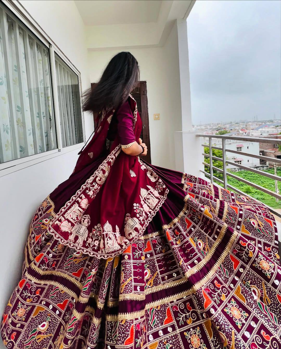 Gujarati Rangrez Traditional Navratri Special Ghagra Choli