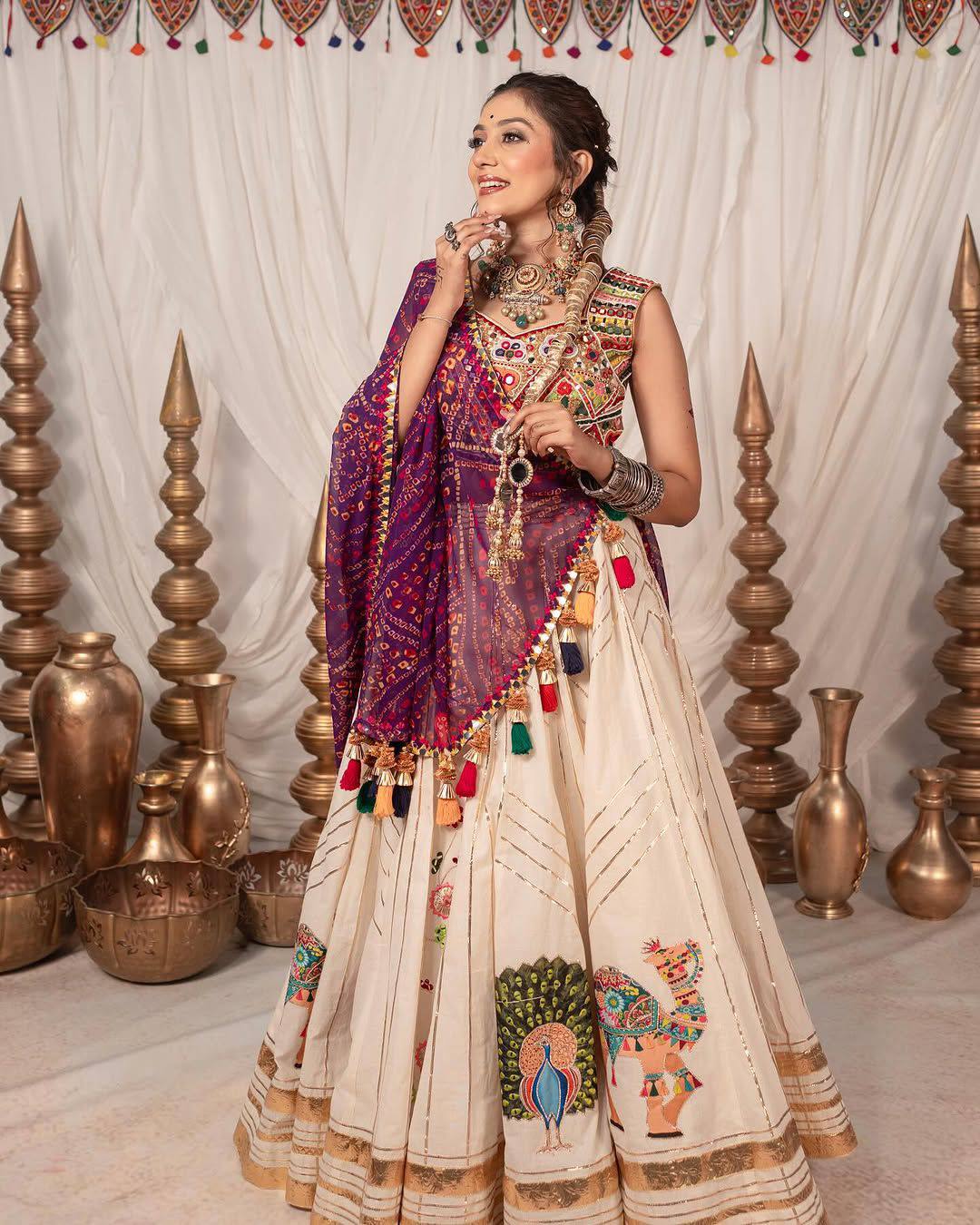 Diya Bandhani Mirror Work Chaniya Choli