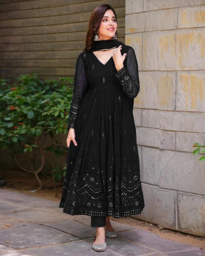 Saanvi Black Georgette Embroidered Suit Set