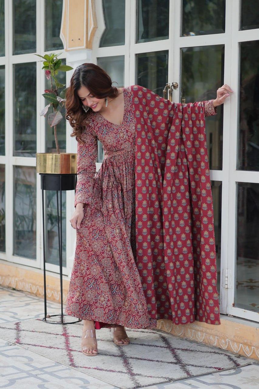 Advika Ivory Pure Cotton Suit Set