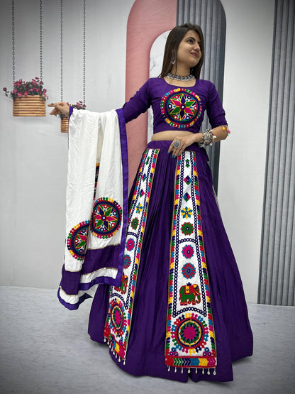 Vrund  Rivaayat Traditional Heavy Gamathi work Garba Lehenga Set