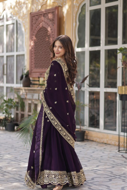 Floraya Traditional Faux Blooming Gown