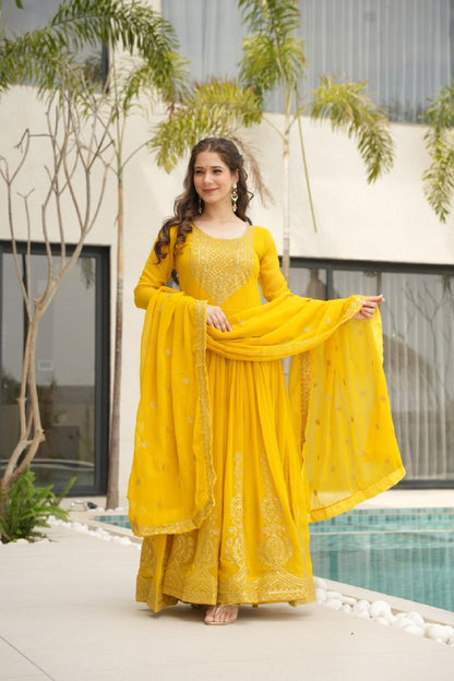 Zeenat Beatiful Faux Blooming Readymade Gown