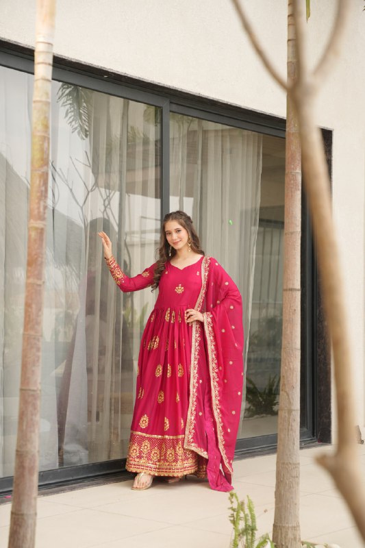Ariana Star Georgette with Embroidery Zari Sequins-work Gown