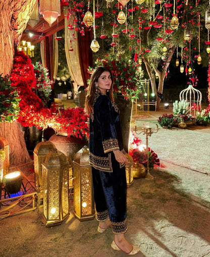 Samira Navy Queen Velvet Suit