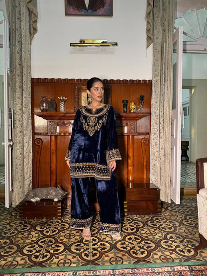 Samira Navy Queen Velvet Suit