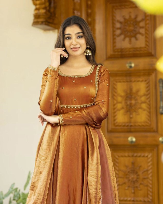Golden Symphony Elegance Meera’s Anarkali  Set