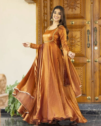 Golden Symphony Elegance Meera’s Anarkali  Set