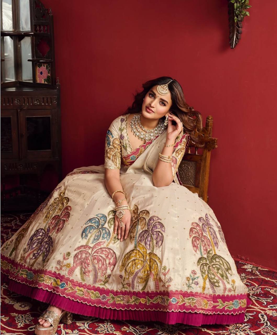 Noor E Bahar Tissue Simmer Silk  Lvory Lehenga  Set