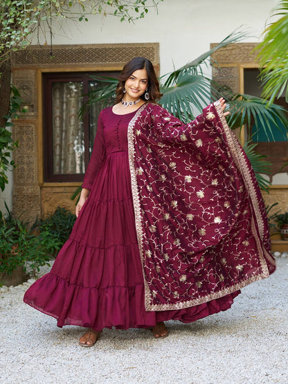 Vianya  Royal Vichitra silk Gown With Hevy Duptta