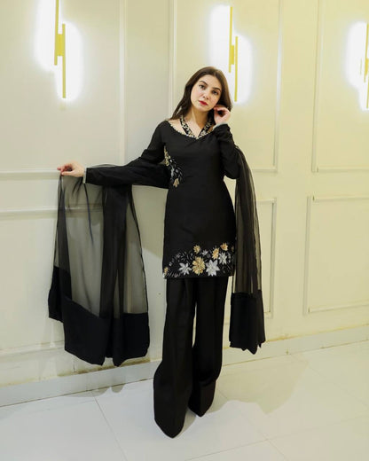 Kaaya Black Luxe  Party Wear  Natural Crep Suit Set