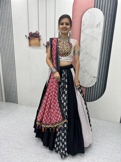 Navratri Naari Ensemble Gamathi work Lehenga Set