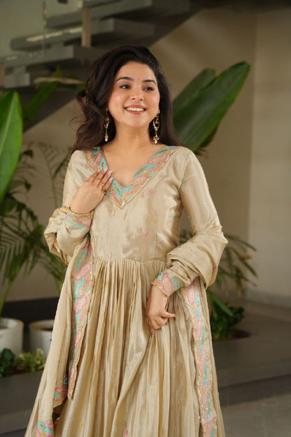 Noor-E-Twirl  Dual Glam Edition Readymade  Gown
