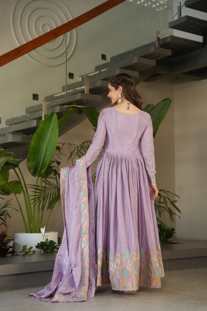 Noor-E-Twirl  Dual Glam Edition Readymade  Gown