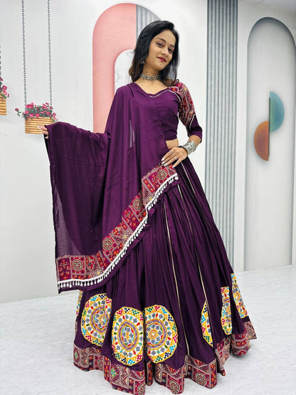 Garba Queen Traditional Lehenga Set
