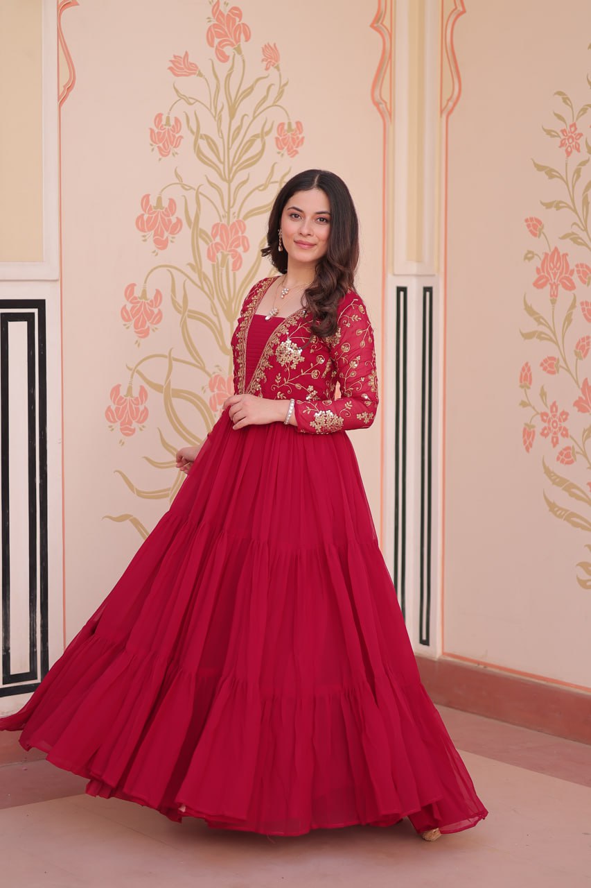Aarohi’s Royal Elegance Gown Set