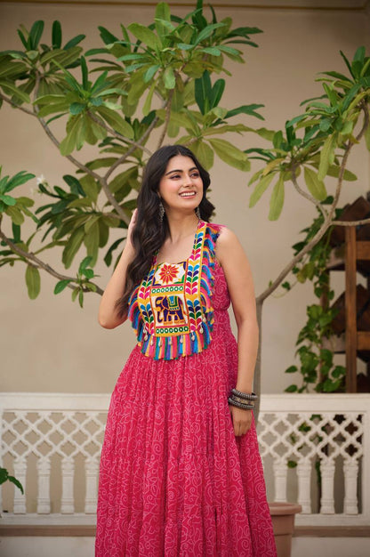 Avni’s Rang Ras   Gamthi Work Special  Navratri Gown