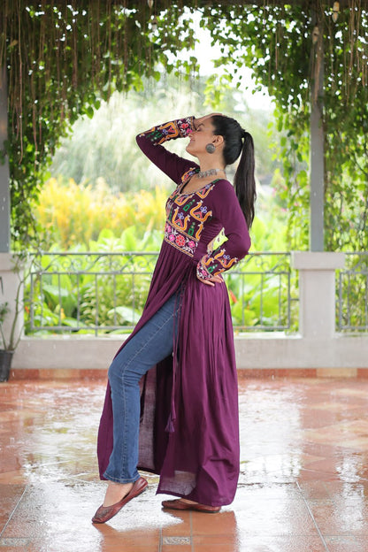 Aarvi in Evergreen Grace   Gamthi Work Navratri Kurti