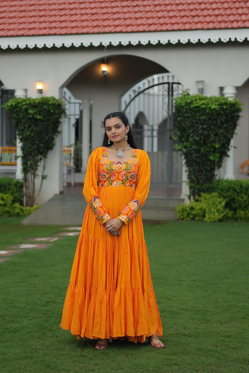 Yashvi’s Rangilo Raas Gown Set