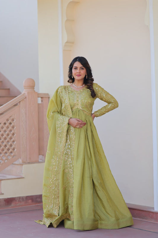 Sanvika Ensemble Regal Threadwork Royal Gown Set