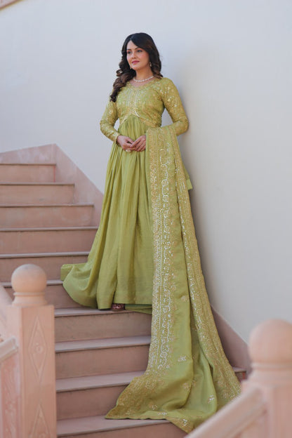 Sanvika Ensemble Regal Threadwork Royal Gown Set