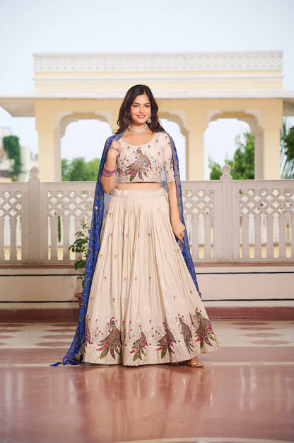 Pari Peacock Pride  Choli Set with  Pretty Bandhani Dupatta