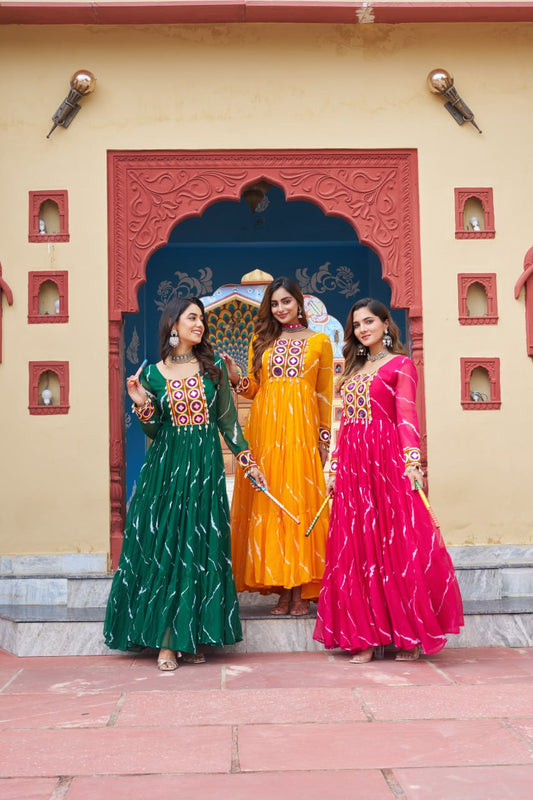 Rangtaari Bandhani Mirror Work Trio Gown
