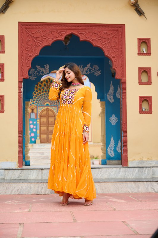 Rangtaari Bandhani Mirror Work Trio Gown