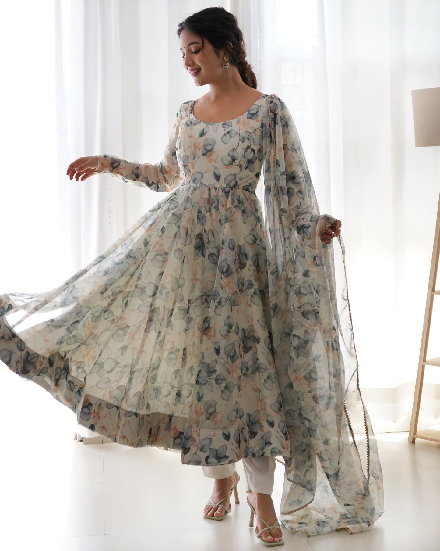 PURE SOFT ORGANZA SILK FABRIC FULLY FLAIR KALI PATTERN NKB-22